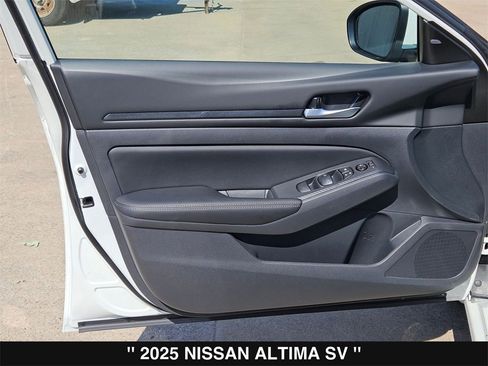 New 2025 Nissan Altima 2.5 SV image 14