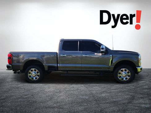 Used 2023 Ford F250 King Ranch w/ Chrome Package AWD/4WD image 2