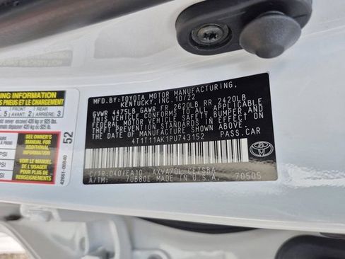Used 2023 Toyota Camry SE w/ Convenience Package FWD image 32