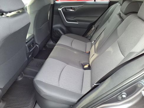 New 2025 Toyota RAV4 XLE image 5