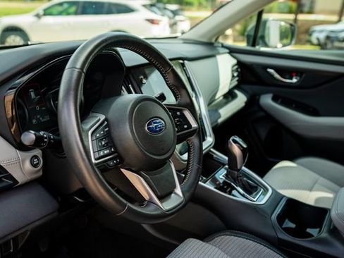 Certified 2025 Subaru Outback Premium AWD/4WD image 29