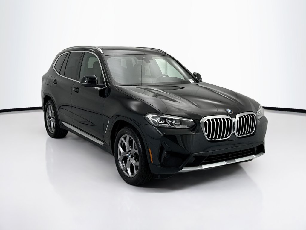 Certified 2024 BMW X3 sDrive30i w/ Premium Package RWD image 3