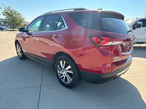 Used 2023 Chevrolet Equinox Premier AWD/4WD image 8