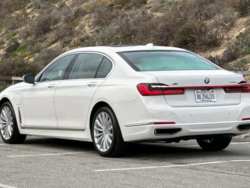 Used 2020 BMW 745e xDrive image 7