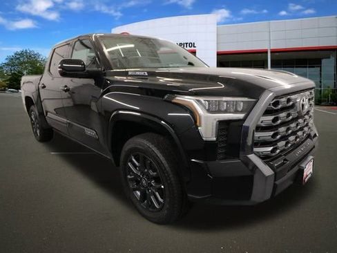 New 2025 Toyota Tundra Platinum AWD/4WD image 17