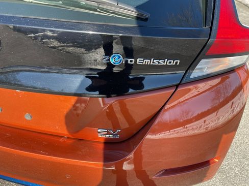 Used 2021 Nissan Leaf SV Plus image 18