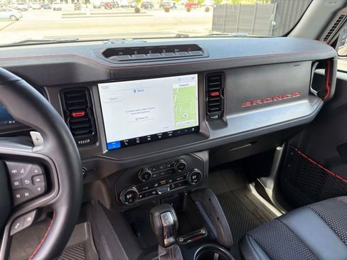 Used 2025 Ford Bronco Raptor AWD/4WD image 18