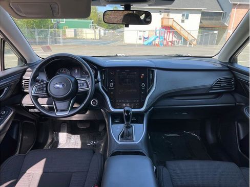 Used 2024 Subaru Outback Premium image 6