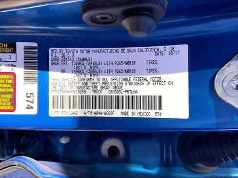 Used 2017 Toyota Tacoma Limited w/ Tow Package image 32