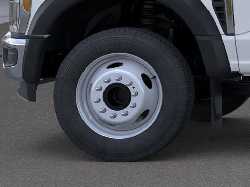 New 2026 Ford F550 2WD Regular Cab Super Duty image 19
