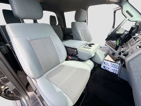 Used 2016 Ford F250 XLT w/ XLT Value Package image 25