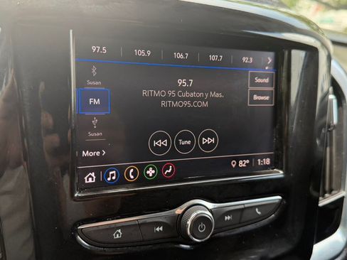 Used 2020 Chevrolet Traverse LS FWD image 21