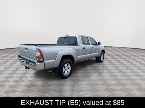 Used 2015 Toyota Tacoma 4x4 Double Cab w/ SR5 Package image 12