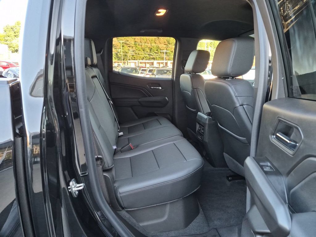 New 2026 GMC Canyon Elevation w/ Convenience Package AWD/4WD image 33