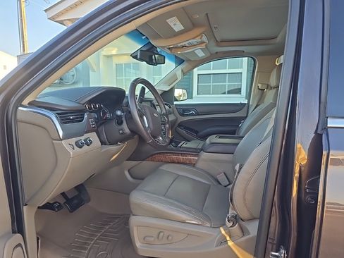 Used 2015 Chevrolet Tahoe LTZ image 12