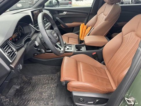 Used 2023 Audi Q5 e Premium Plus w/ Premium Plus Package image 25
