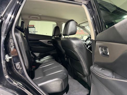 Used 2022 Nissan Murano SV w/ SV Midnight Edition Package FWD image 14
