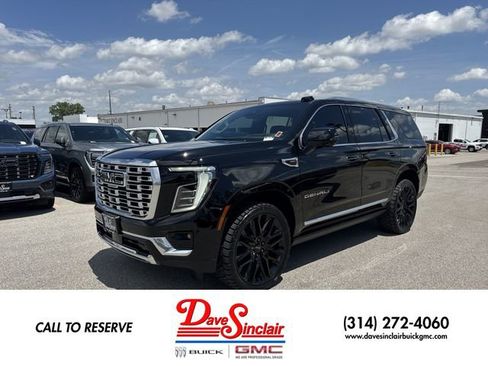 New 2026 GMC Yukon Denali w/ Denali Reserve Package AWD/4WD image 1