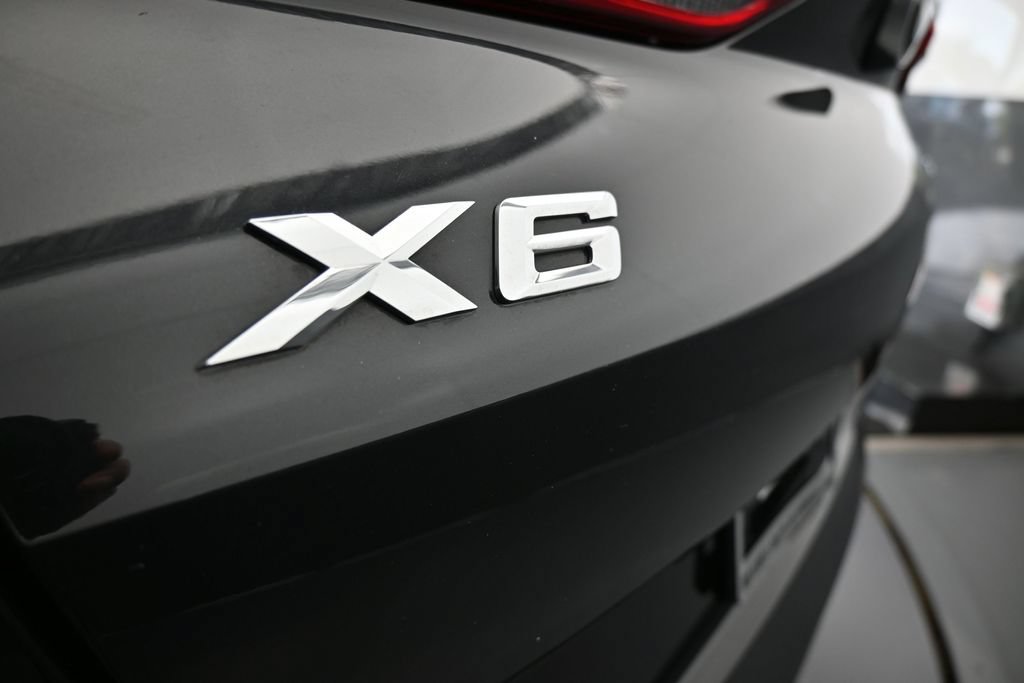 Used 2025 BMW X6 xDrive40i AWD/4WD image 46