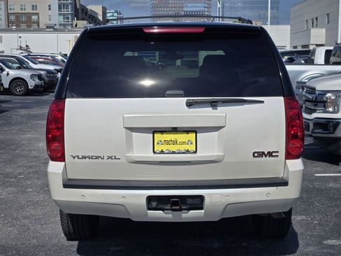 Used 2013 GMC Yukon XL SLT RWD image 7
