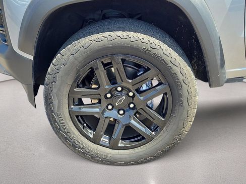 Used 2023 Chevrolet Colorado Trail Boss w/ Advanced Trailering Package AWD/4WD image 10