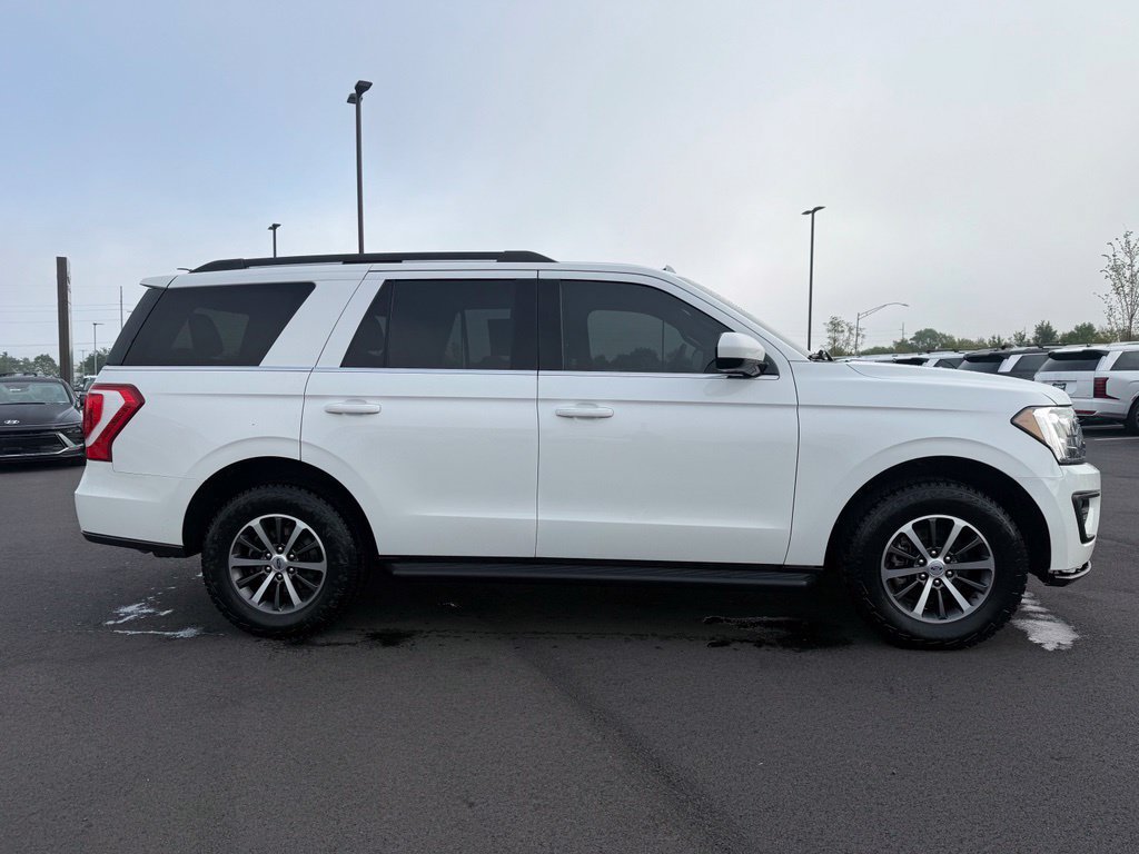 Used 2021 Ford Expedition XLT RWD image 4