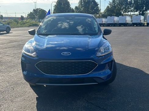 Certified 2022 Ford Escape SE w/ Cold Weather Package image 30