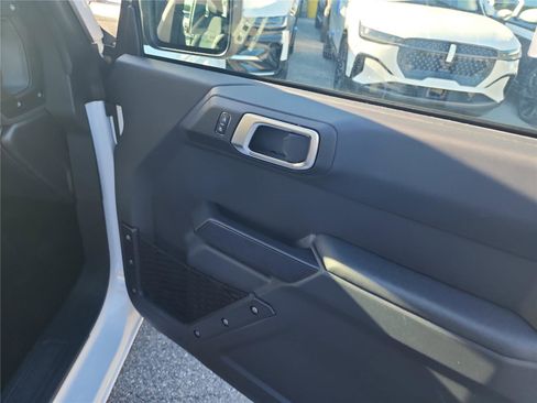 New 2025 Ford Bronco image 23