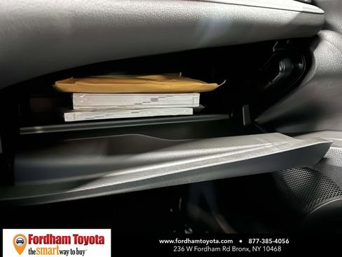 Certified 2024 Toyota Camry SE FWD image 27