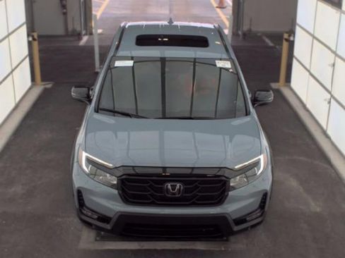 Used 2023 Honda Ridgeline Black Edition image 2