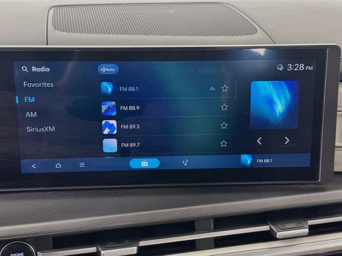 Used 2025 Hyundai Santa Fe SEL image 21