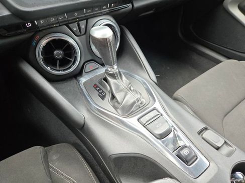 Used 2020 Chevrolet Camaro LT RWD image 14