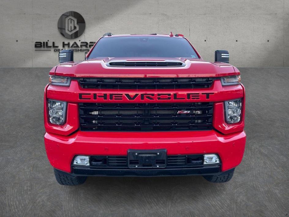 Used 2022 Chevrolet Silverado 2500 LT w/ Convenience Package AWD/4WD image 2