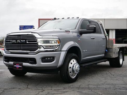 Used 2024 RAM 5500 Laramie image 6