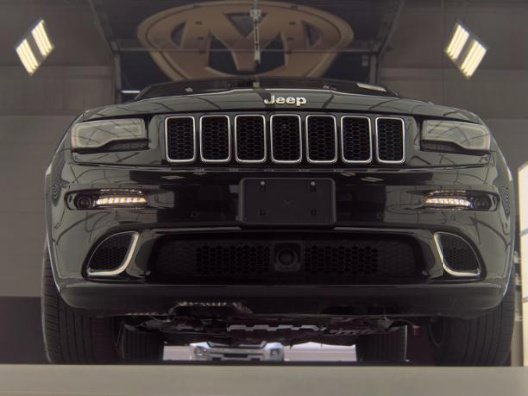 Used 2014 Jeep Grand Cherokee SRT8 w/ Luxury Group II AWD/4WD image 2