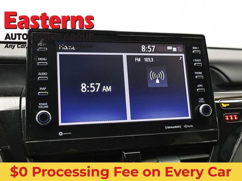Used 2022 Toyota Camry XLE FWD image 19