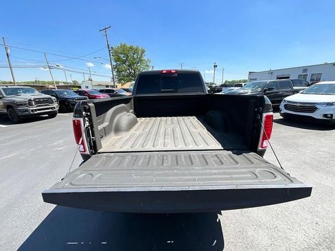 Used 2018 RAM 2500 Laramie w/ Off Road Package AWD/4WD image 9
