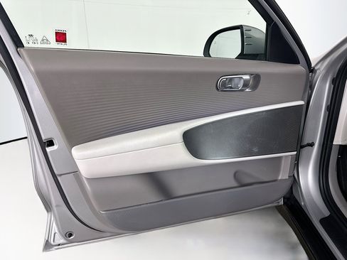 Used 2023 Hyundai Ioniq 6 SEL image 26