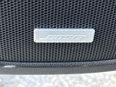 Used 2023 GMC Acadia Denali w/ Denali Technology Package image 14