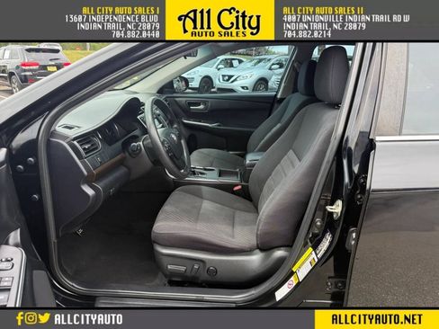 Used 2016 Toyota Camry LE FWD image 9