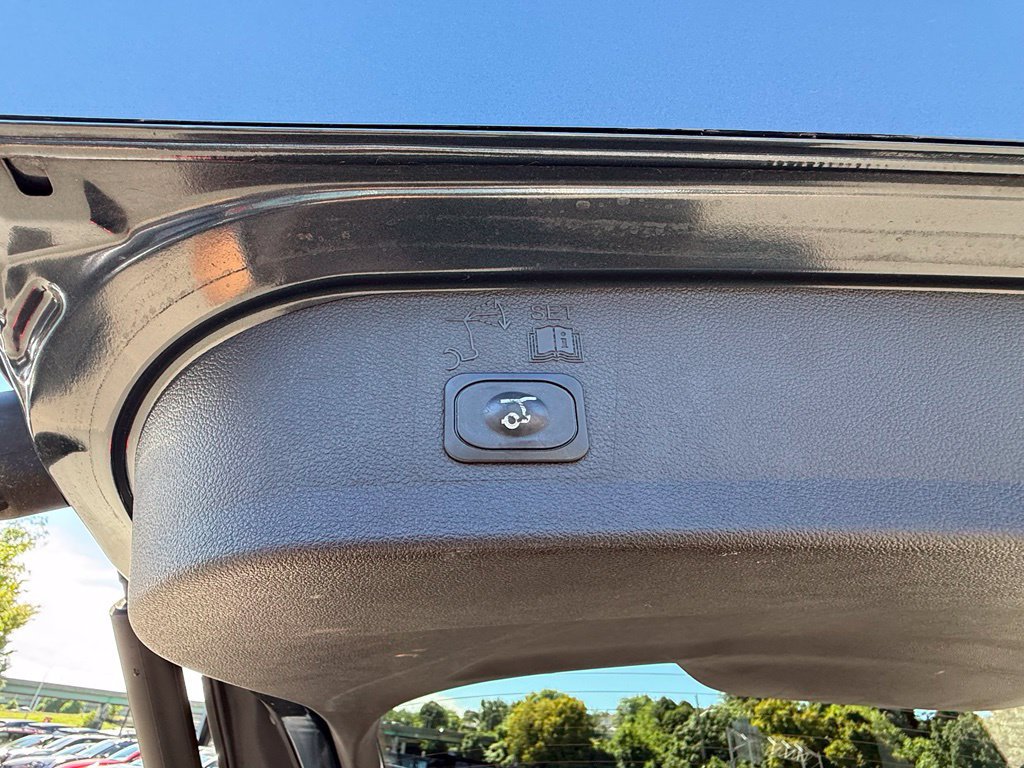 Used 2019 Ford Escape SEL AWD/4WD image 29