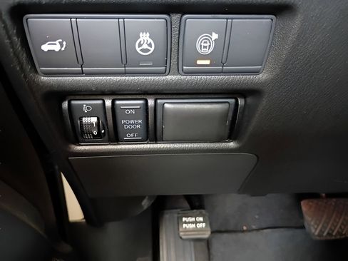 Used 2018 INFINITI QX80 2WD w/ Driver Assistance Package image 15