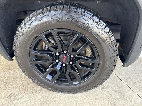 Used 2023 GMC Sierra 1500 Elevation w/ Preferred Package image 41