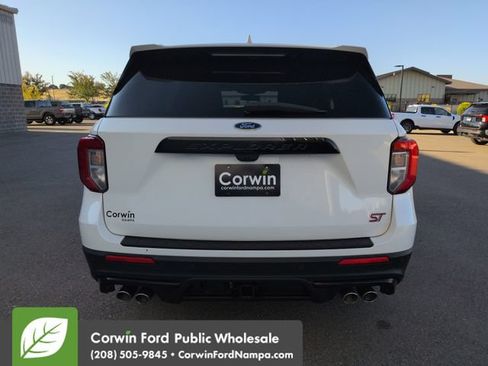 Used 2020 Ford Explorer ST w/ Premium Technology Package AWD/4WD image 4