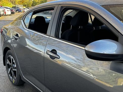 New 2025 Nissan Sentra SV w/ All-Weather Package image 8