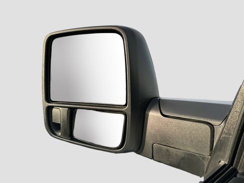 Used 2024 RAM 2500 Laramie image 16