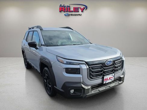 Used 2026 Subaru Outback Limited AWD/4WD image 7