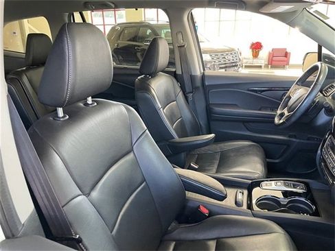 Used 2020 Honda Pilot Touring image 29