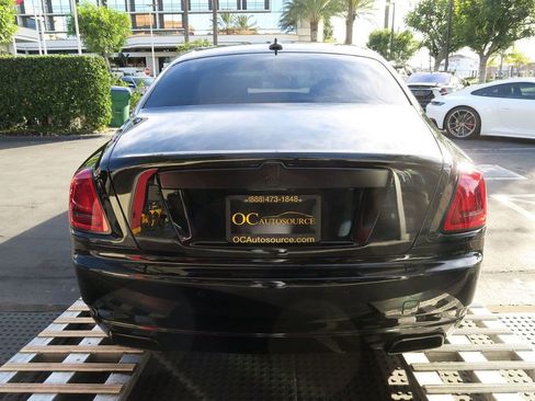 Used 2013 Rolls-Royce Ghost RWD image 58