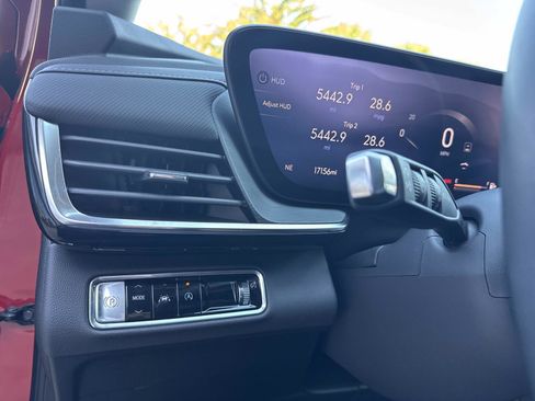 Used 2025 Buick Envision Preferred image 29